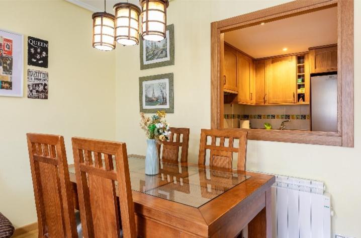 Apartamentos Bubal Pena Telera El Pueyo de Jaca Pokoj fotografie